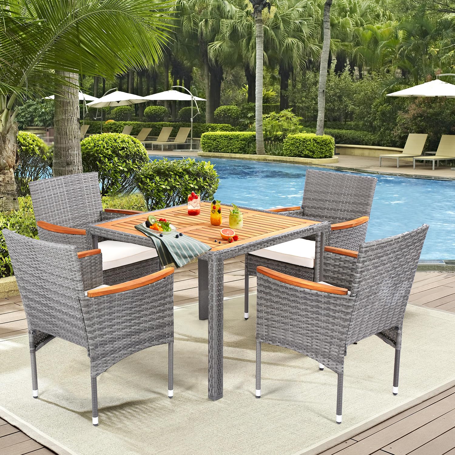 10 Best Outdoor Dining Tables