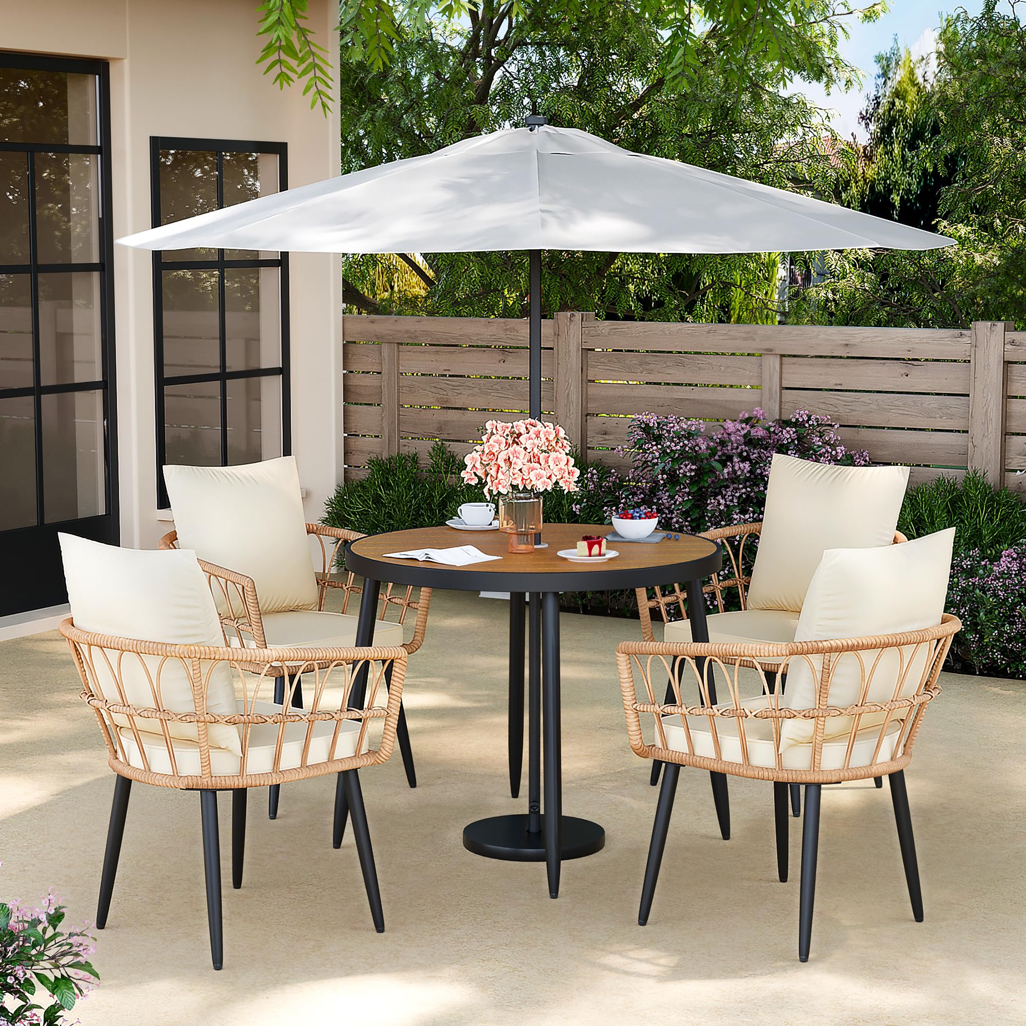 12 Best Outdoor Dining Tables