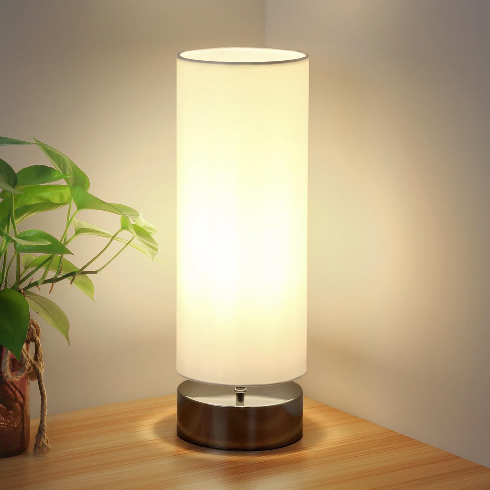 1 Best Minimalist Table Lamps