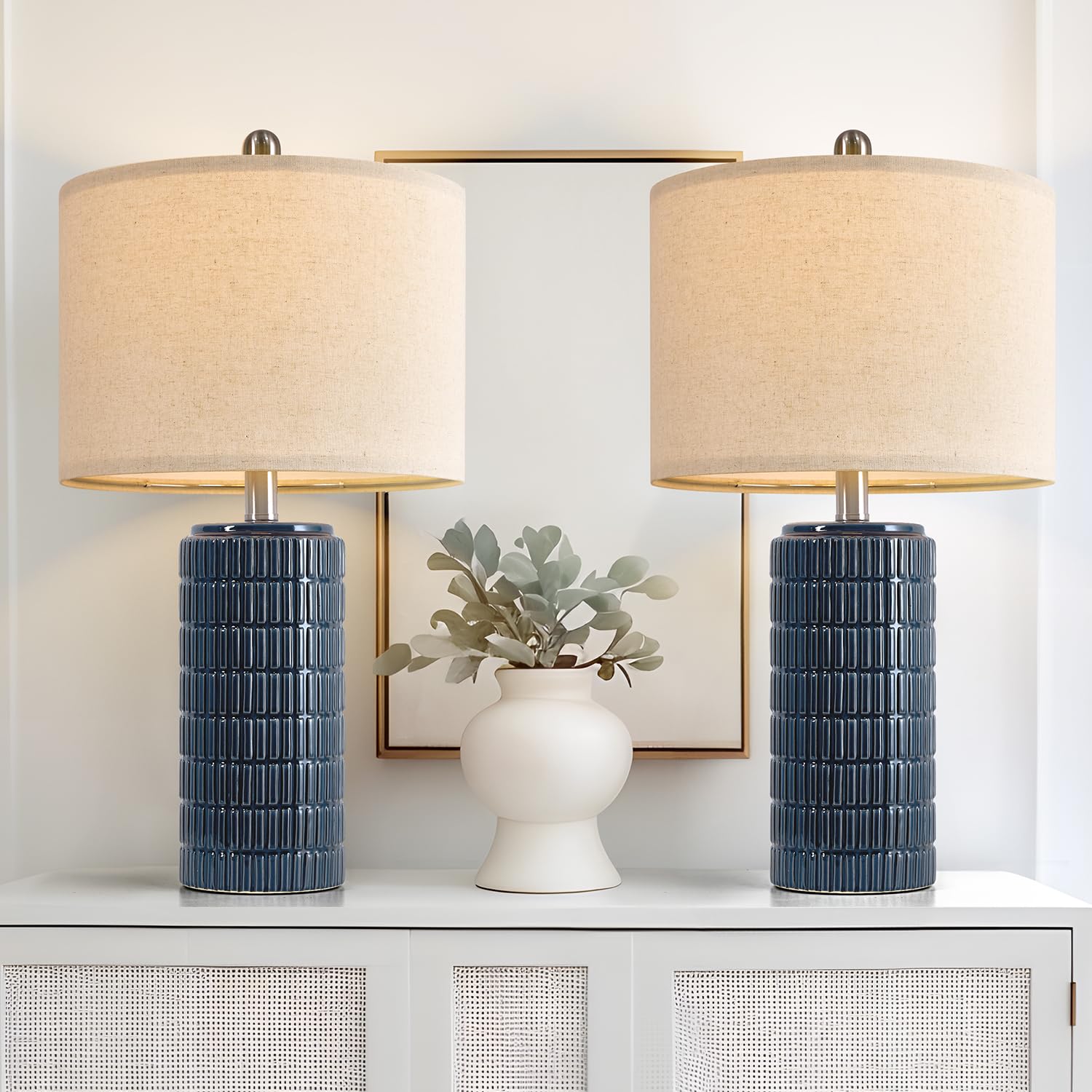 2 Best Blue Table Lamps