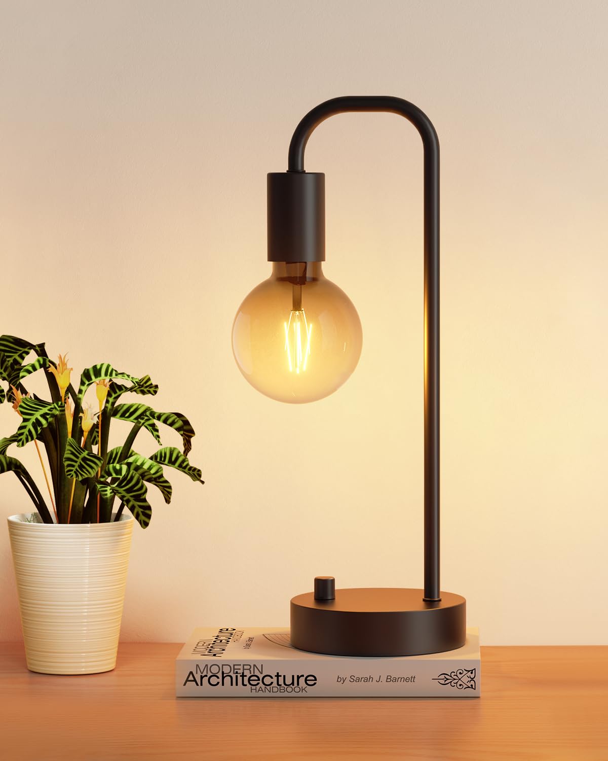 2 Best Minimalist Table Lamps