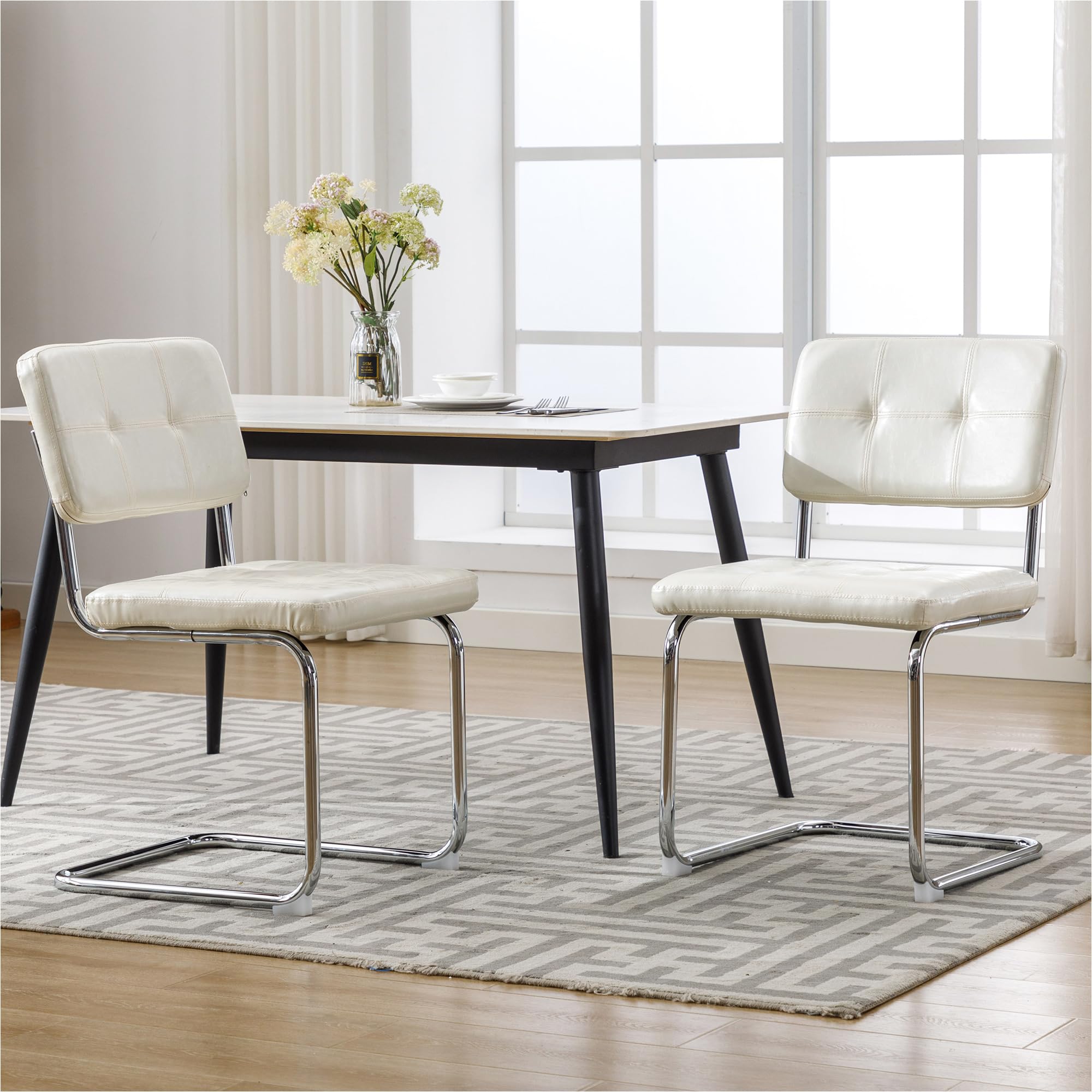 3 Best Cantilever Dining Chairs