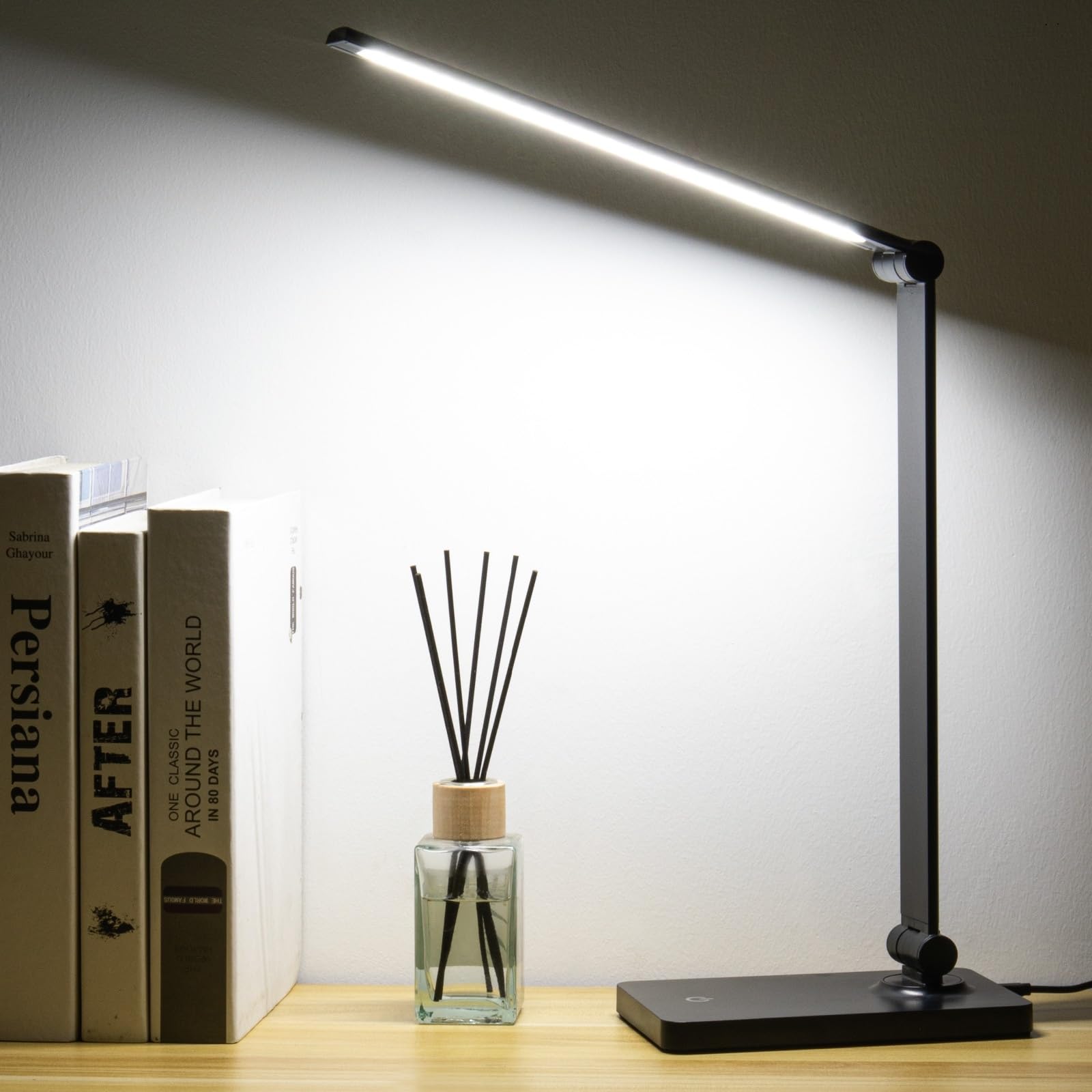 3 Best Fluorescent Table Lamps