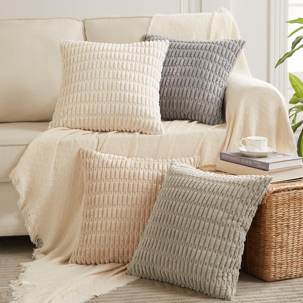 3 Best Living Room Cushions