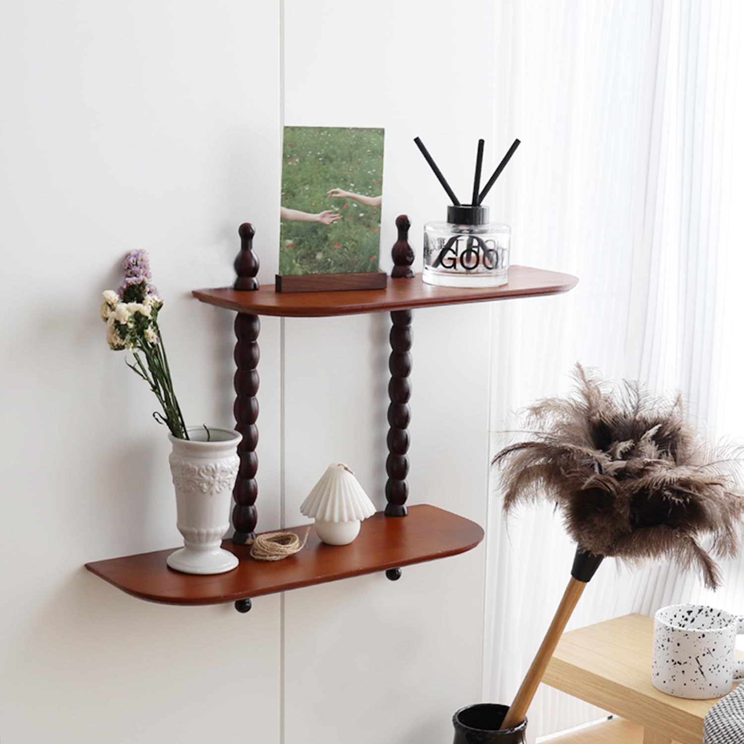 4 Best Antique Shelves