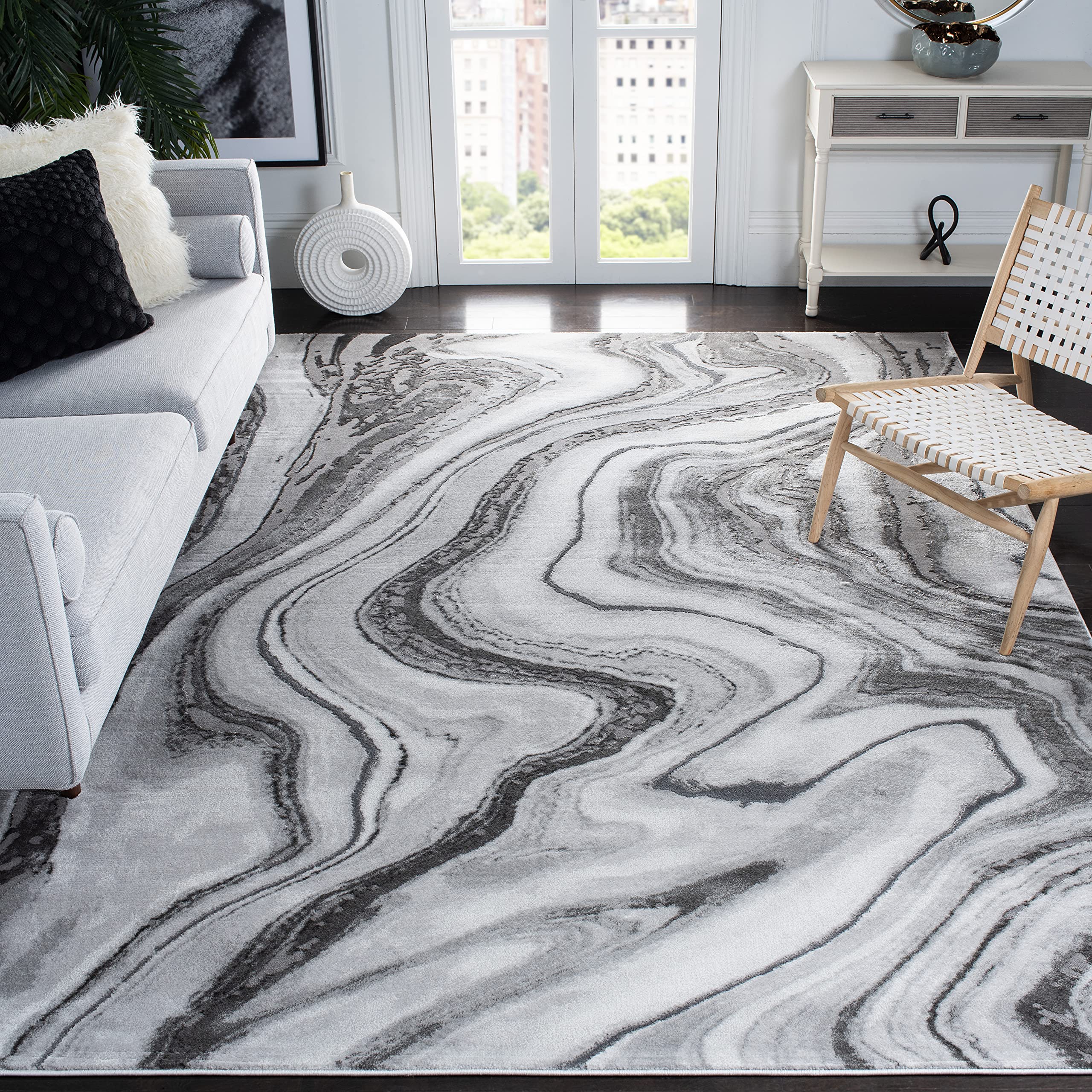 4 Best Silver Rugs