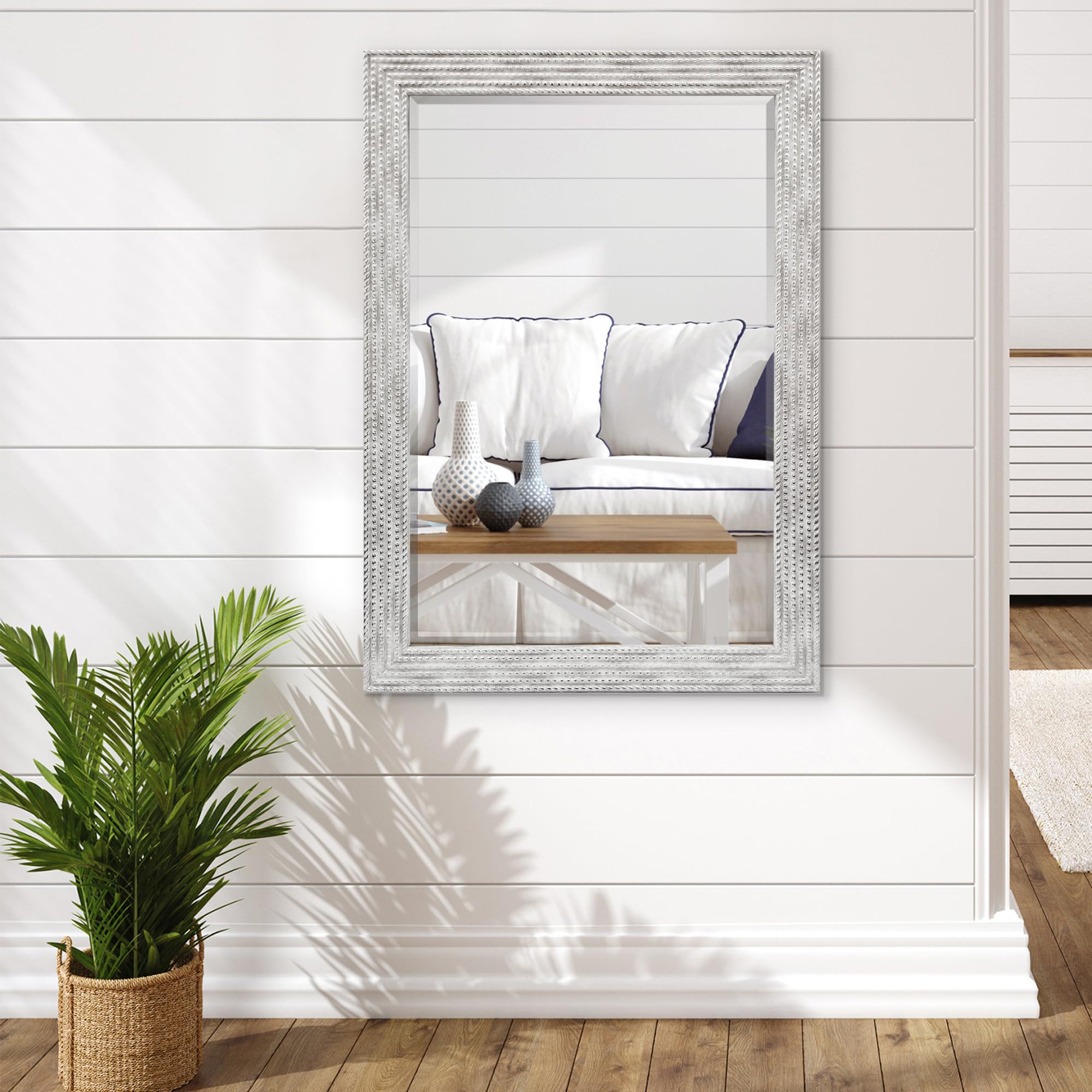 4 Best Textured Frame Mirrors