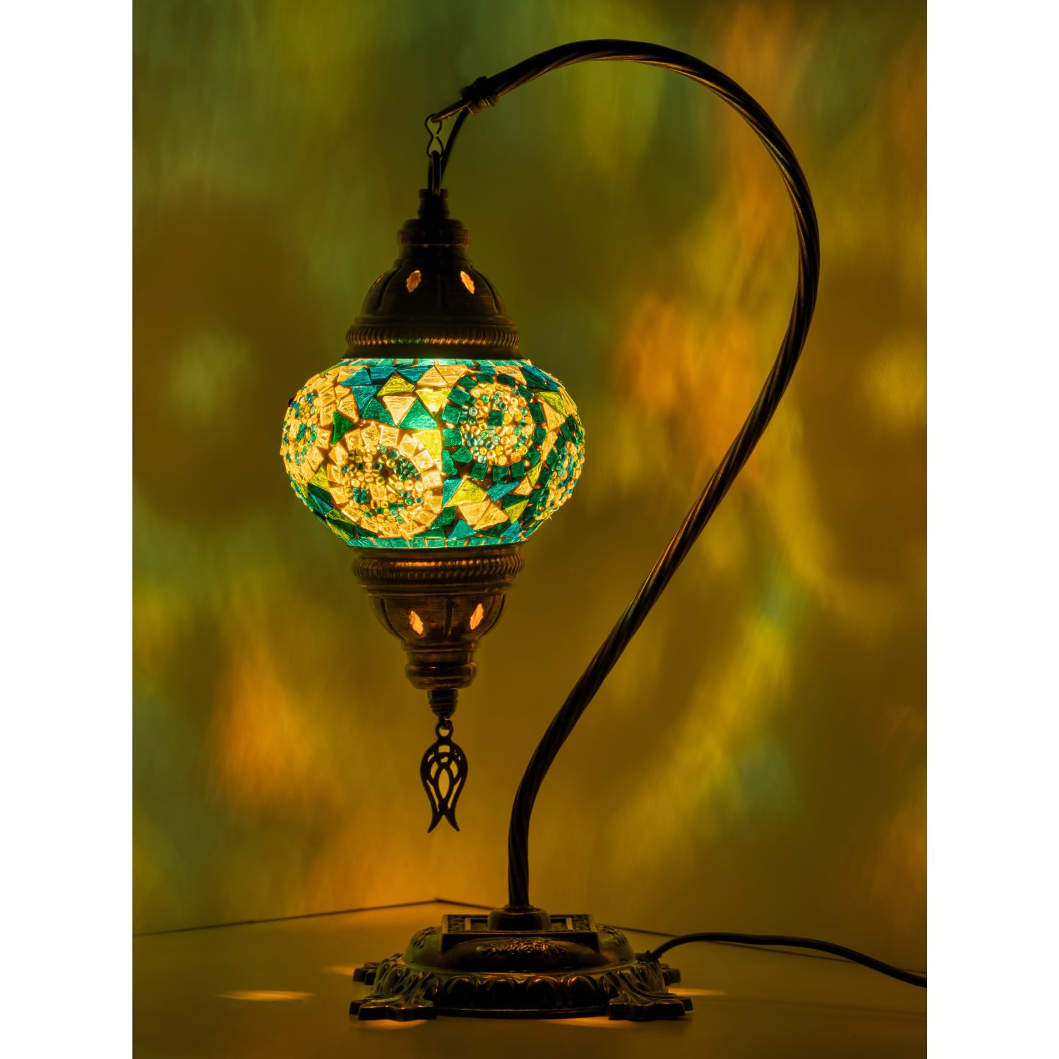 5 Best Handmade Swan Neck Tiffany Lamps