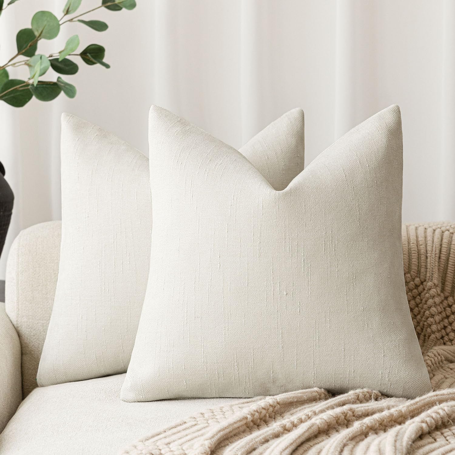 5 Best Ivory Cushions