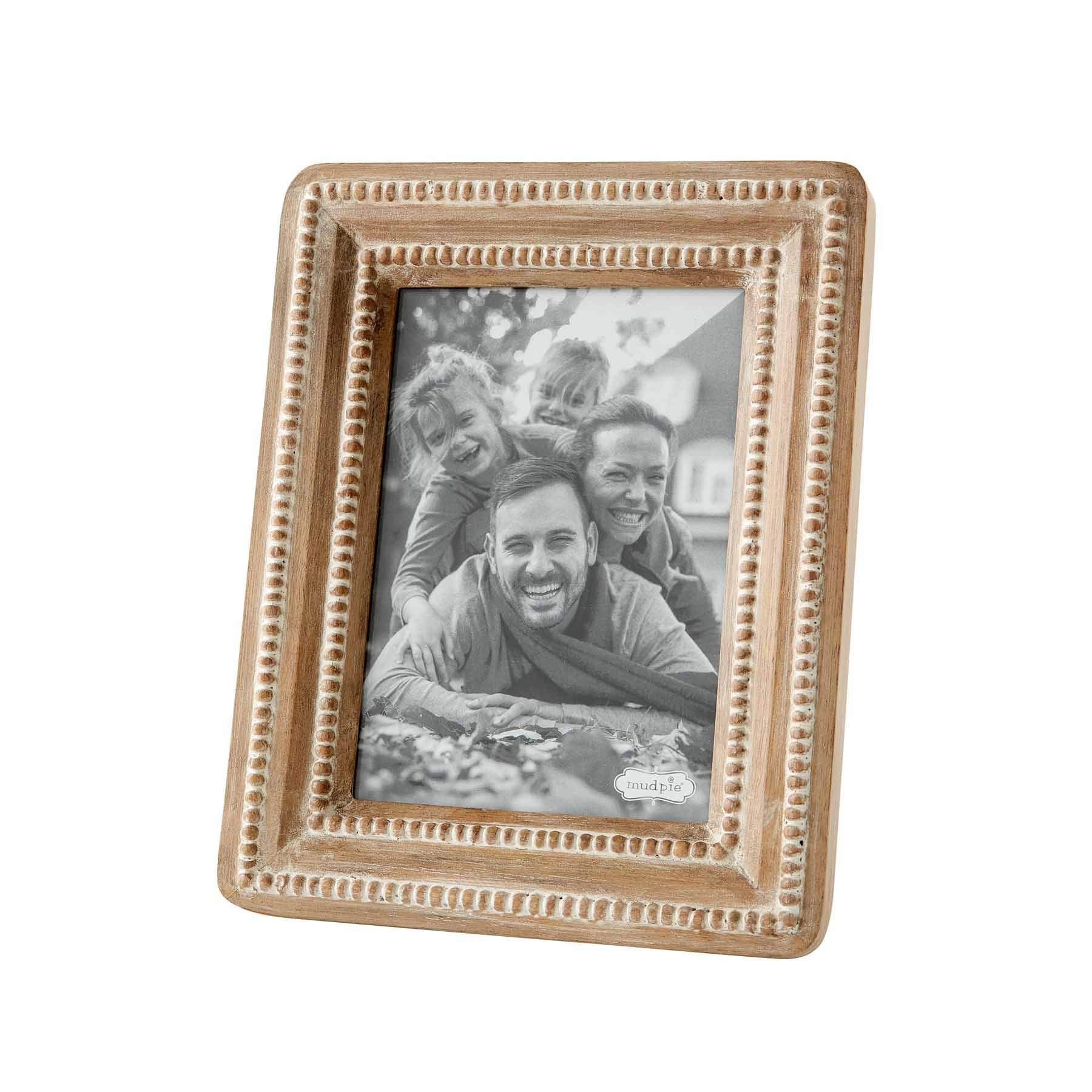 6 Best Reclaimed Wood Picture Frames