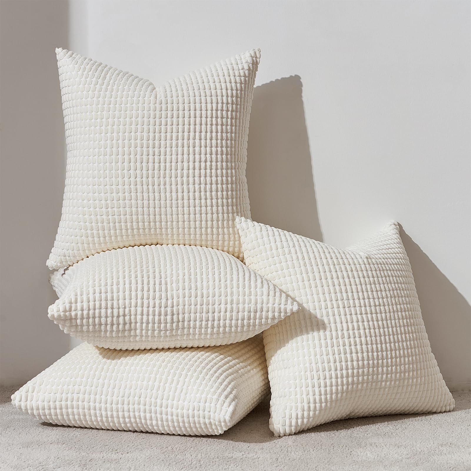 7 Best Beige Cushions