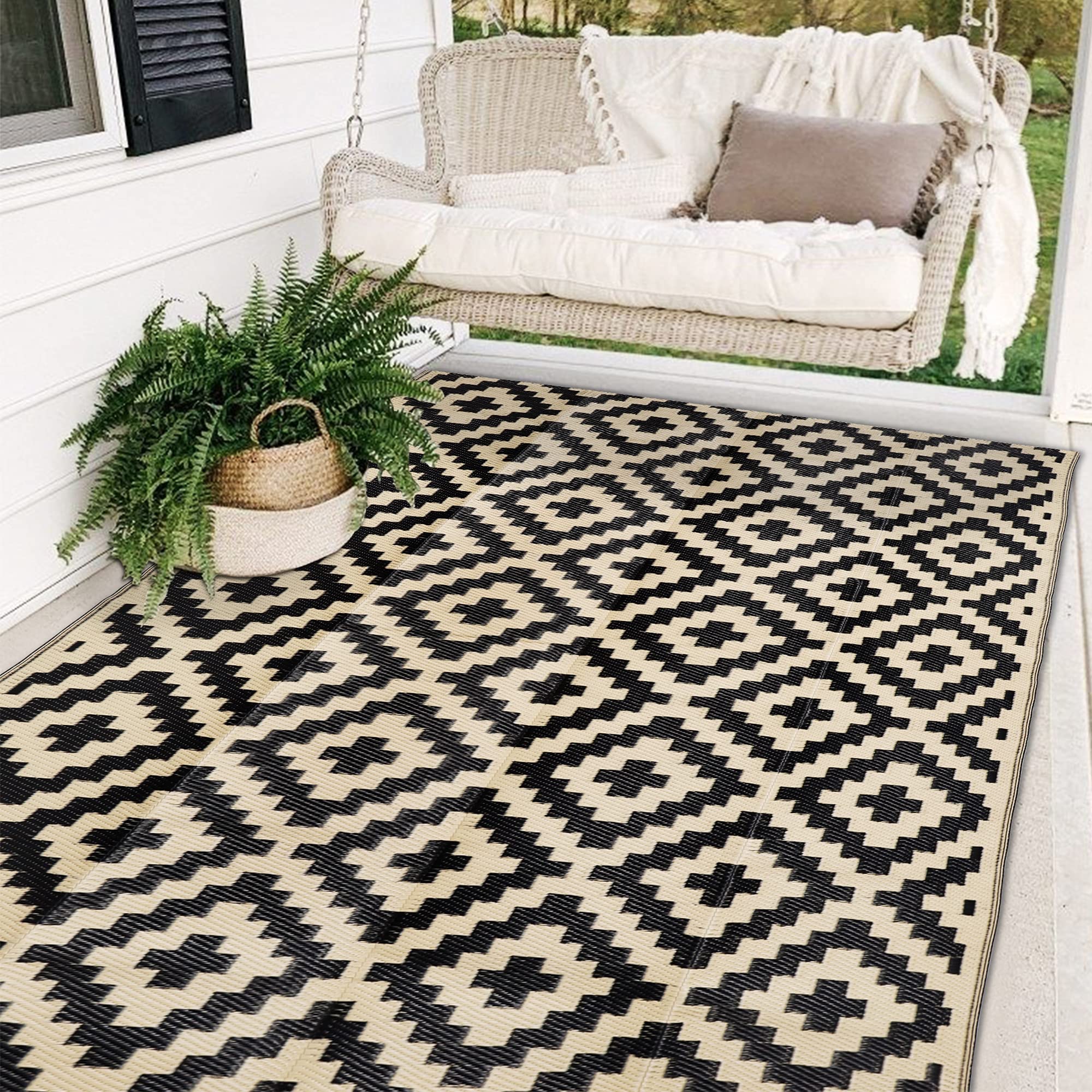 7 Best Outdoor Rugs