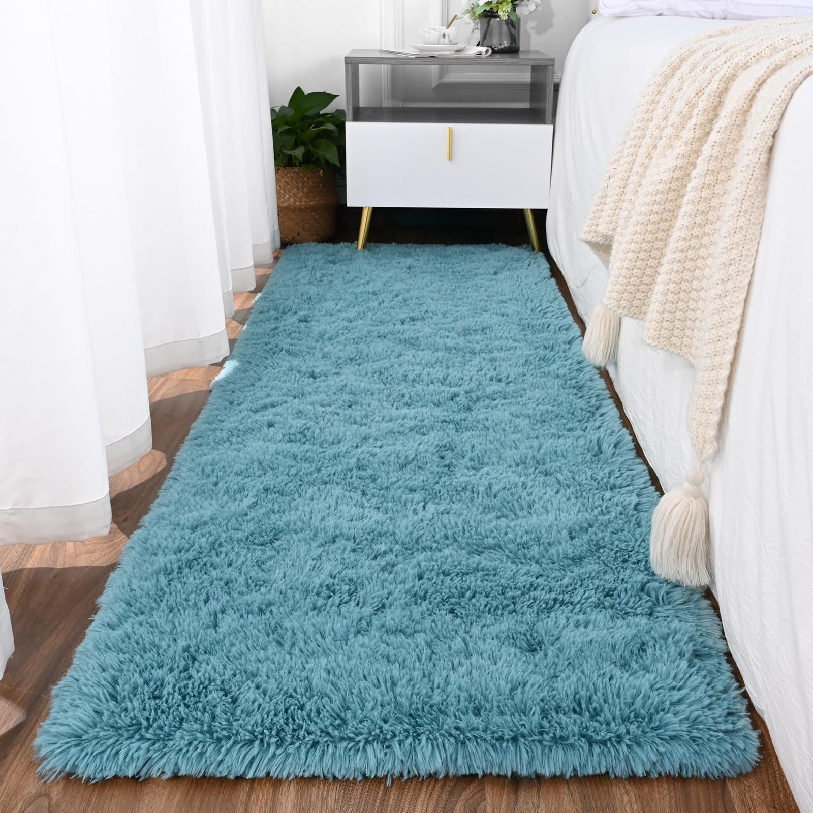 7 Best Turquoise Rugs