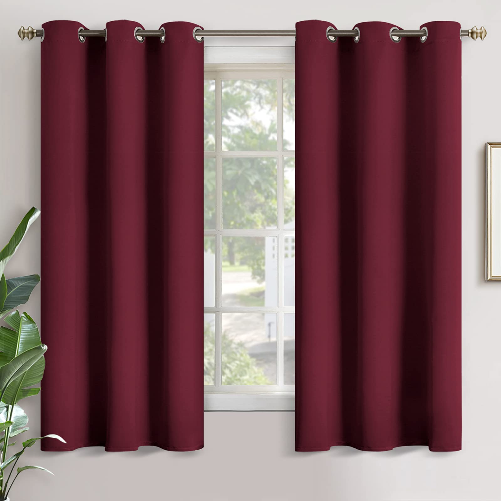 8 Best Burgundy Curtains