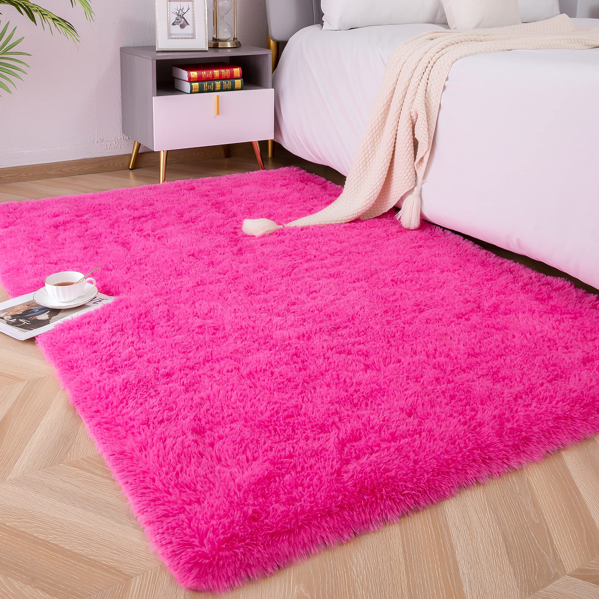 8 Best Pink Rugs