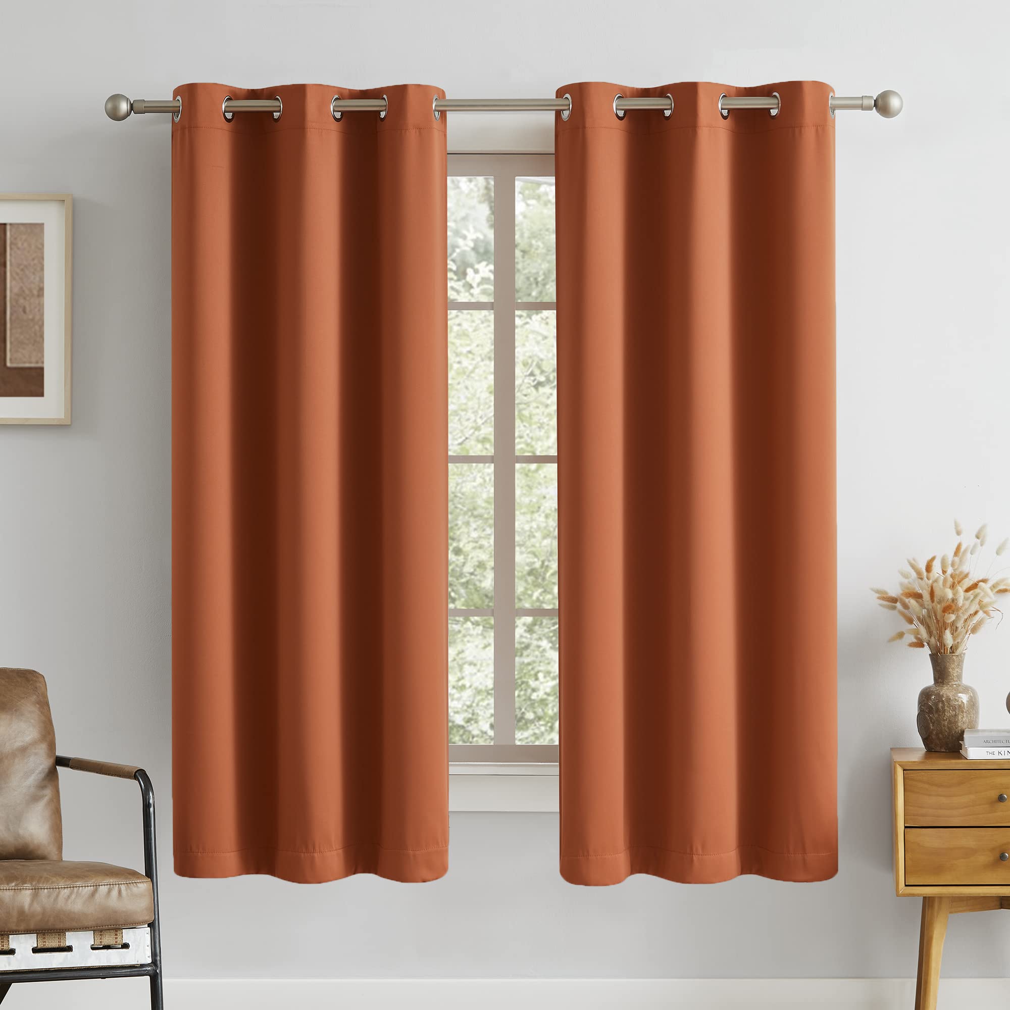 8 Best Rust Curtains