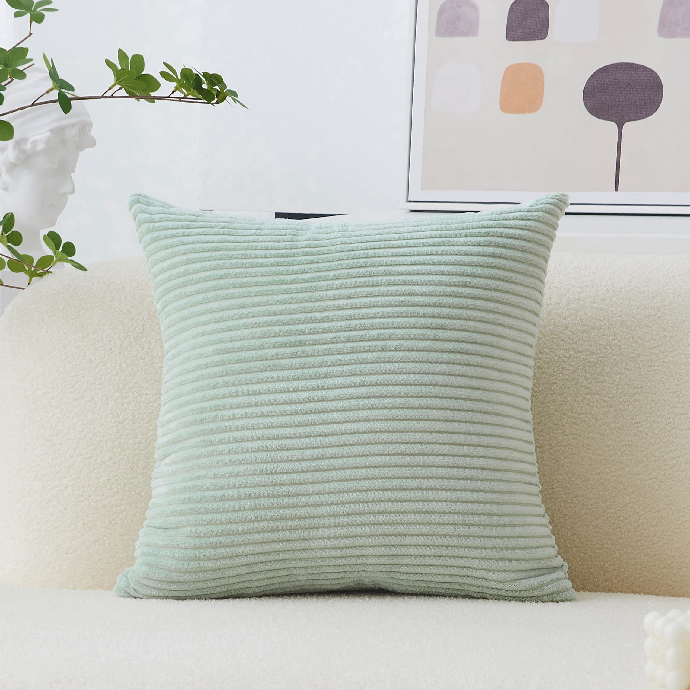 9 Best Mint Green Cushions