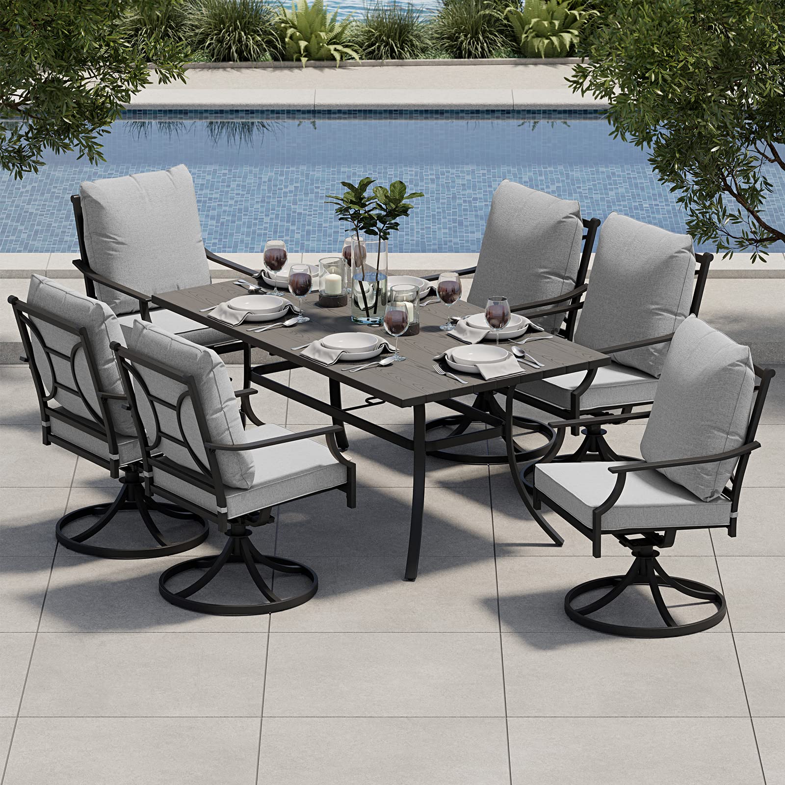 9 Best Outdoor Dining Tables