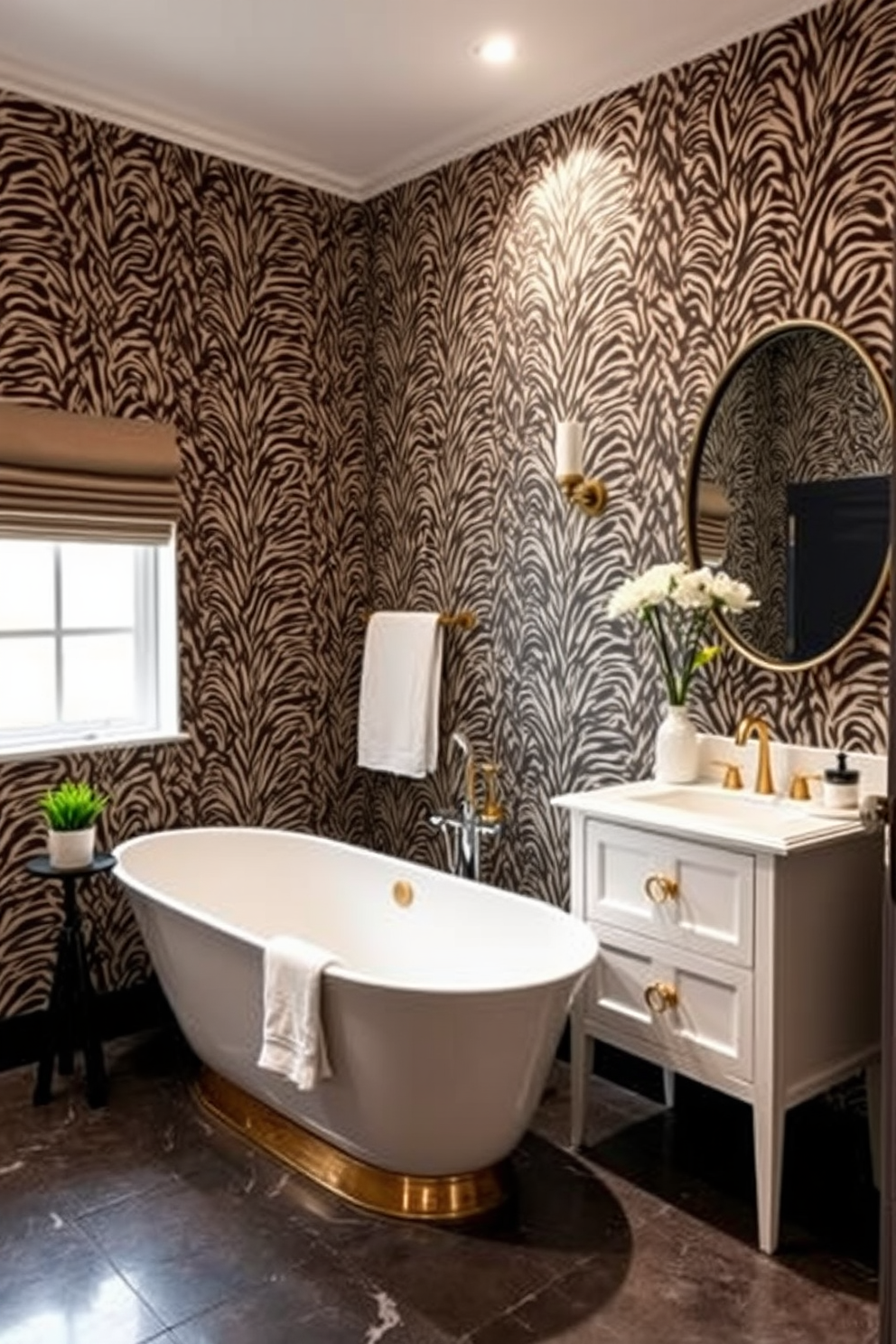 Animal Print Wallpaper Decorating Ideas 13