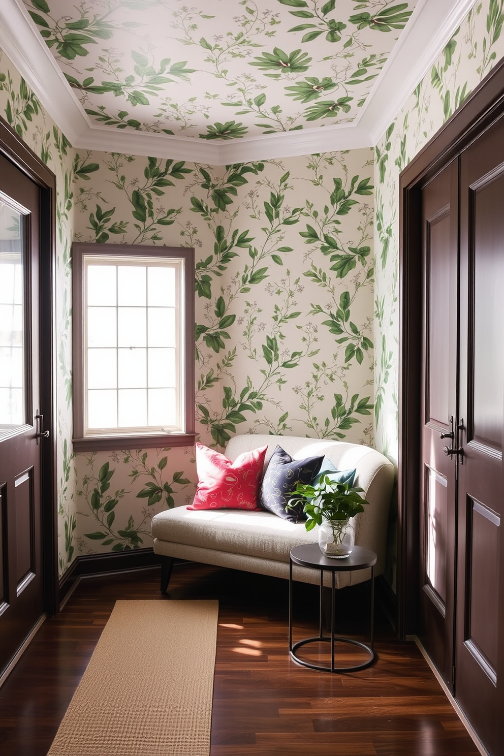 Foyer Wallpaper Decorating Ideas 23