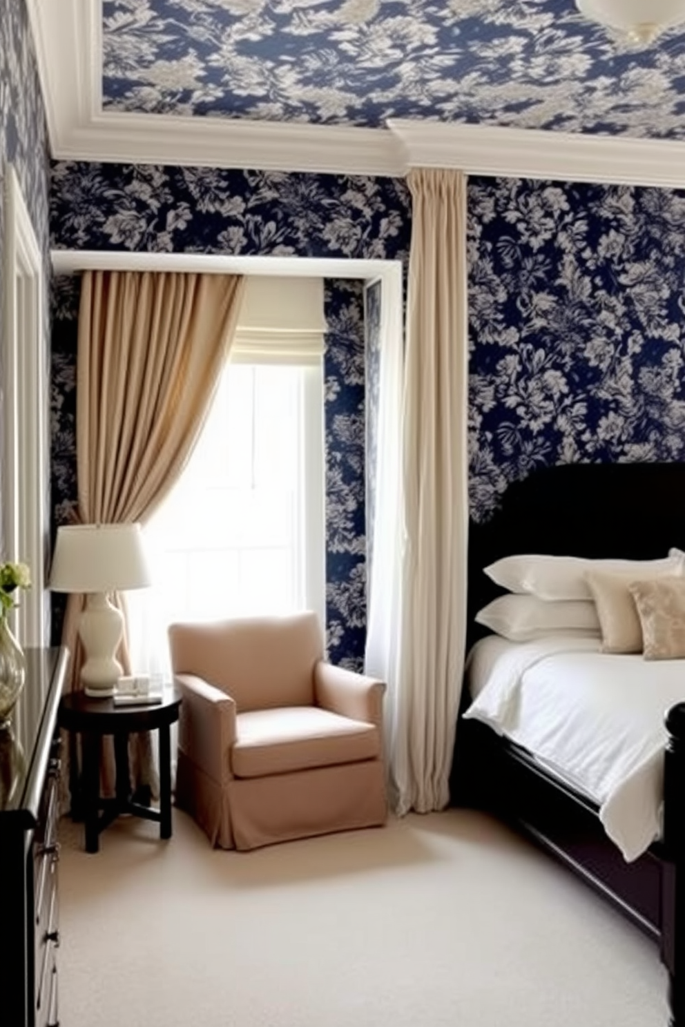 Indigo Wallpaper Decorating Ideas 1