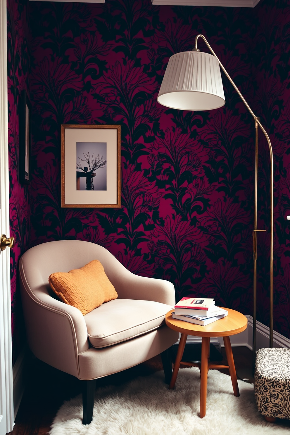 Magenta Wallpaper Decorating Ideas 3