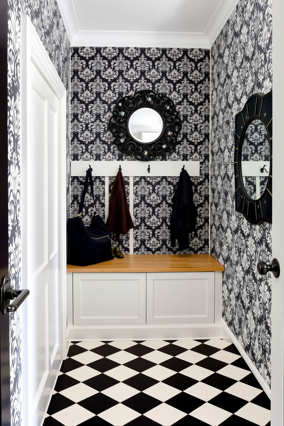 Mudroom Wallpaper Decorating Ideas 22