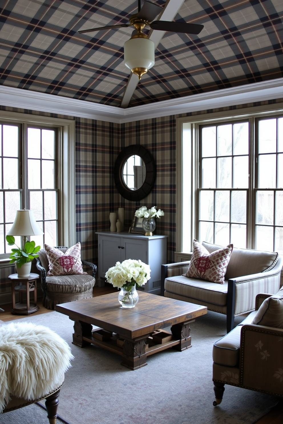 Plaid Wallpaper Decorating Ideas 20