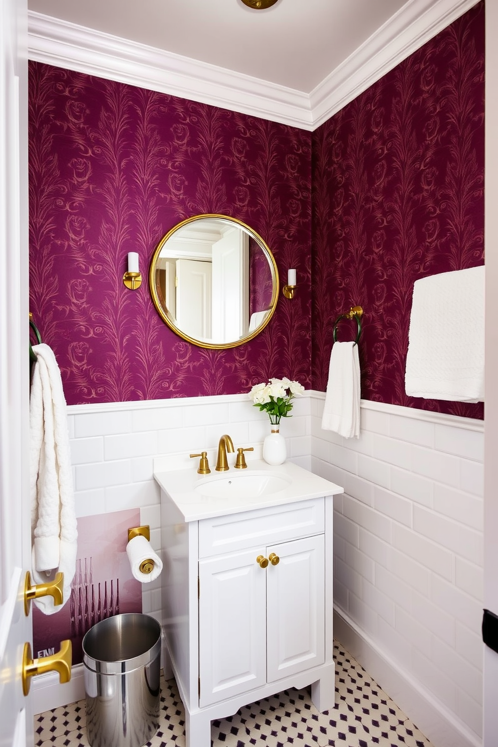 Plum Wallpaper Decorating Ideas 14